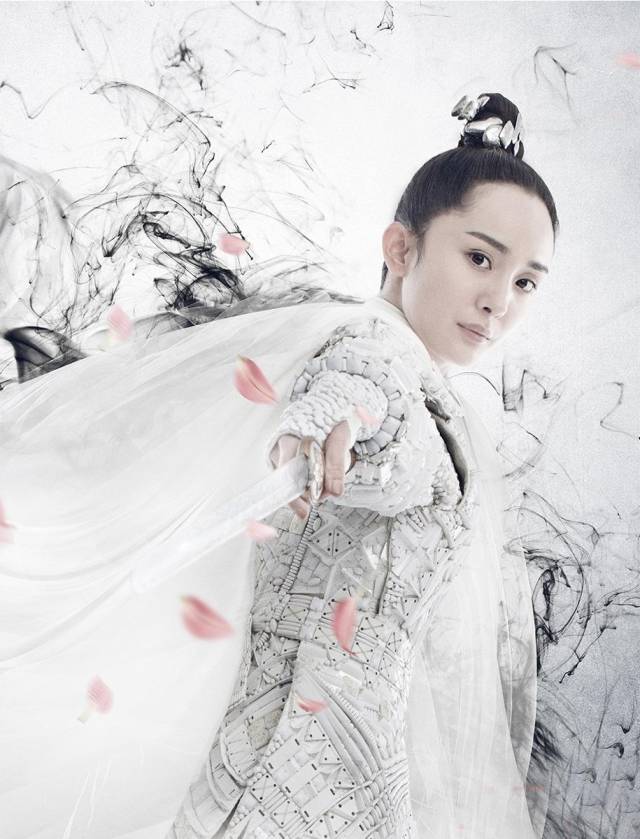古装剧女将军_女明星穿铠甲_女明星穿盔甲