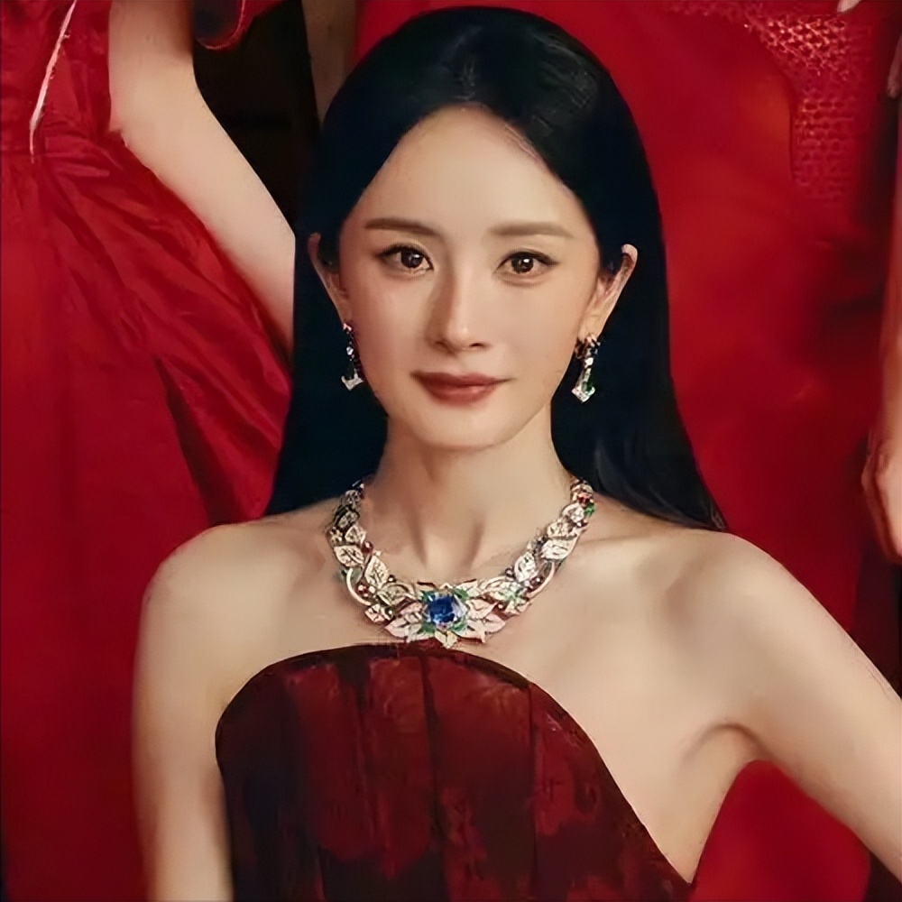 杨幂转型成功案例_娱乐圈小说有杨幂_杨幂演技争议