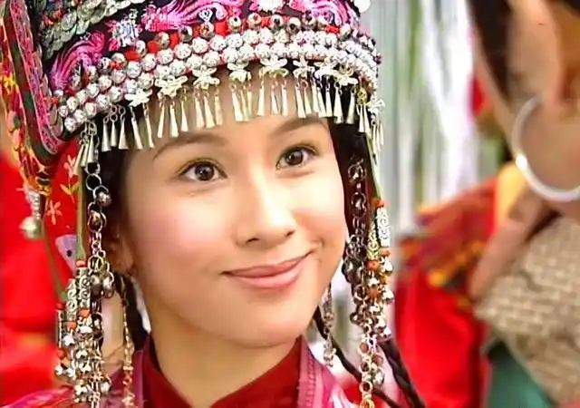 2016古装女明星_古装剧女主角颜值高 孙怡刘亦菲杨幂演技对比 袁冰妍赵露思鞠婧祎网剧女主竞争格局