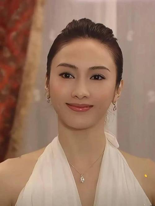 香港女明星黎姿_香港女明星黎姿年轻时的照片_香港女明星黎姿是谁